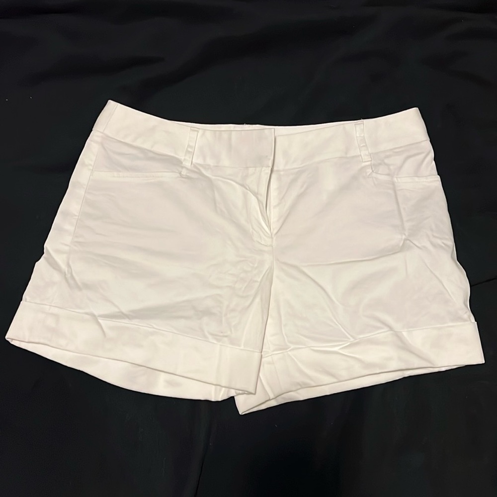 White Size 4 Express Rolled Shorts